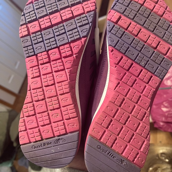 New shoes - Picture 2 of 2